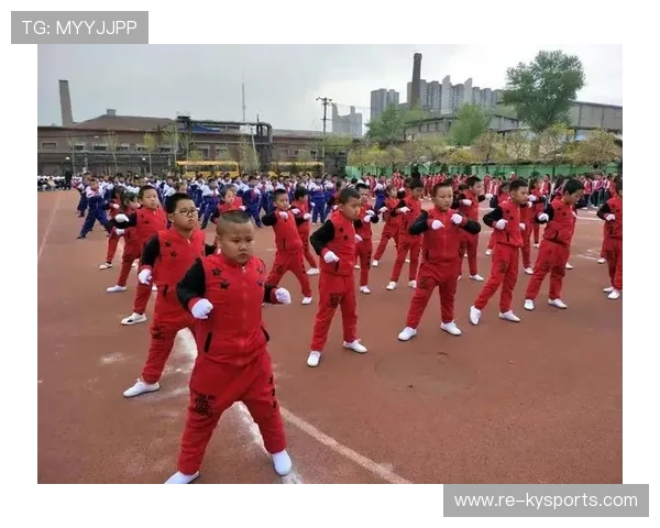 体操俱乐部与社区合作举办戏剧体操表演，体操社团起名叫啥